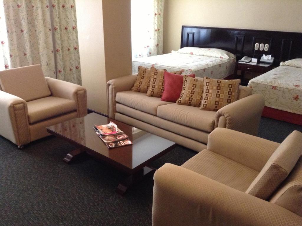Hotel Real De Uruapan Uruapan  エクステリア 写真