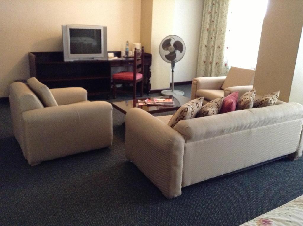 Hotel Real De Uruapan Uruapan  部屋 写真